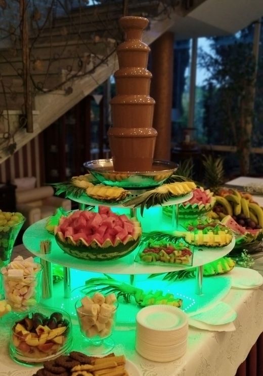 Fontanna czekoladowa 80cm - Cena 250zł